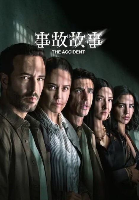 女朋友在客厅玩手机、我在房间里干她闺蜜，全程露脸，抠嘴，手指爆菊 - 性探索